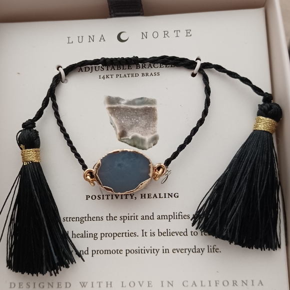 LUNA NORTE BLACK DRUSY QUARTZ GEMSTONE TASSELS ADJUSTABLE STRING BRACELET  NIB - Picture 4 of 11